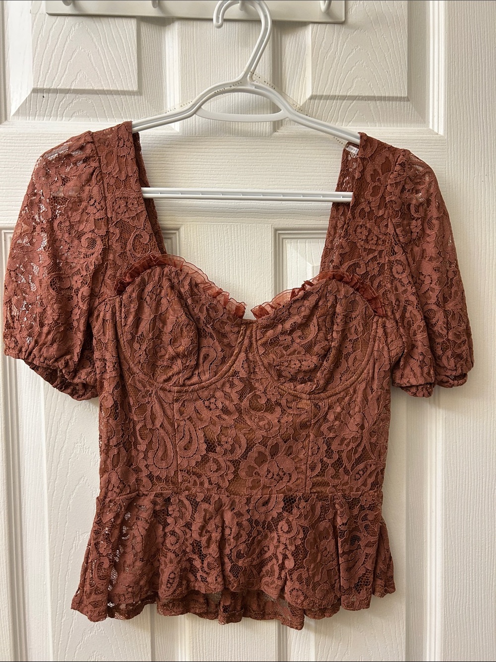Haute Monde Rust Lace Sweetheart Crop Top